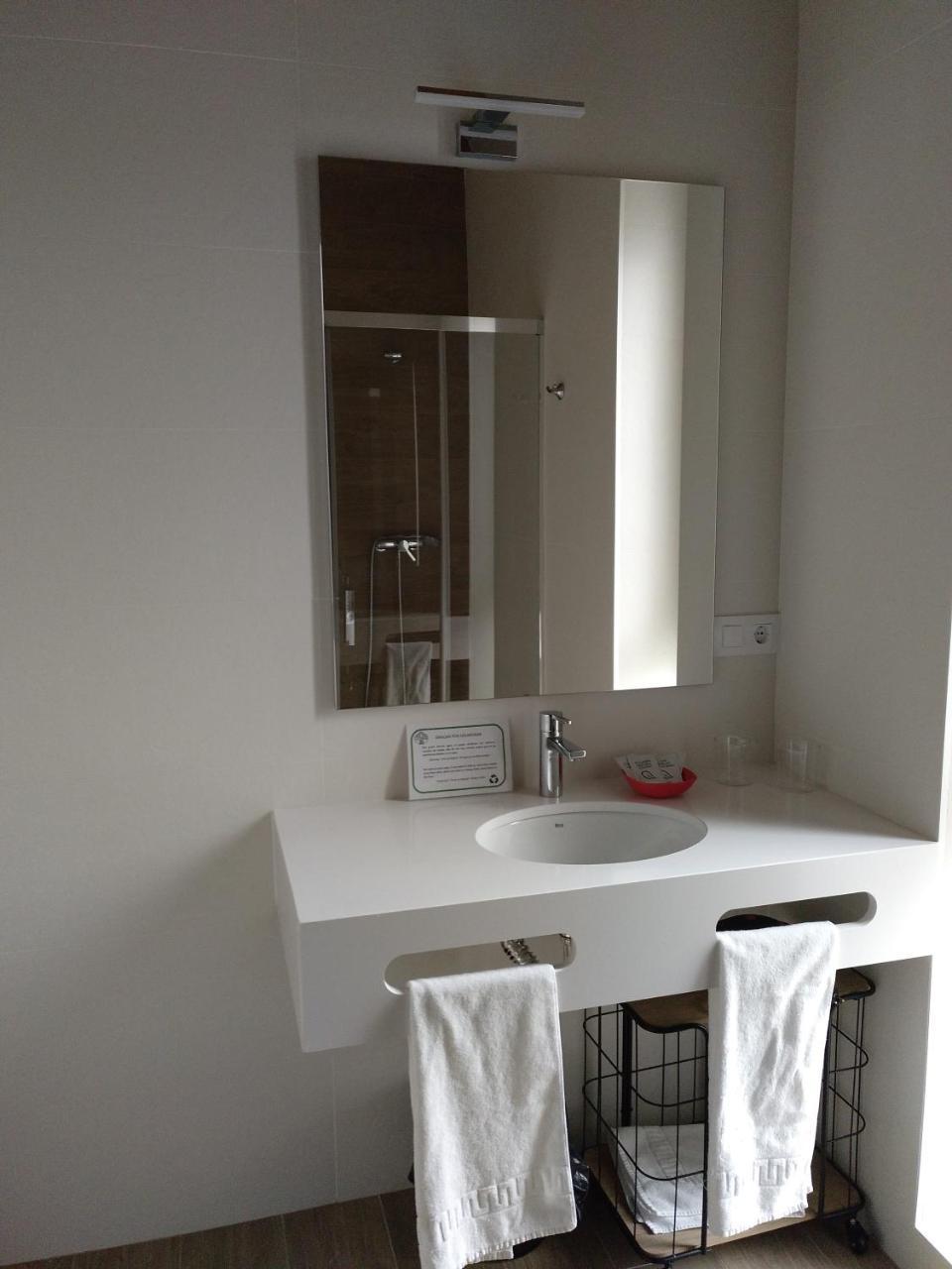 Hotel Entrerailes 카살라레이나 외부 사진