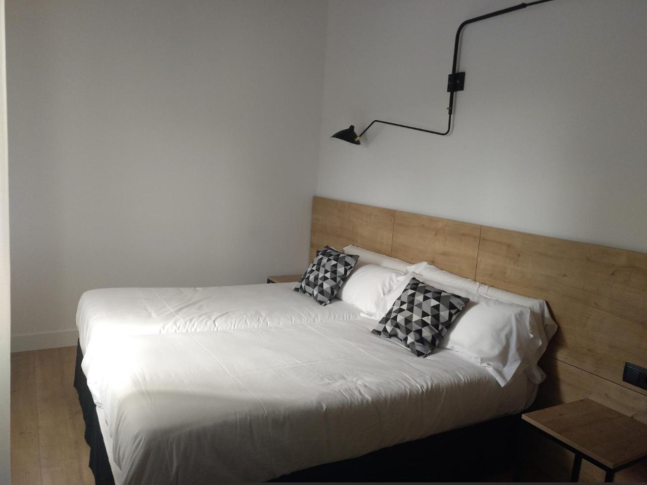 Hotel Entrerailes 카살라레이나 외부 사진